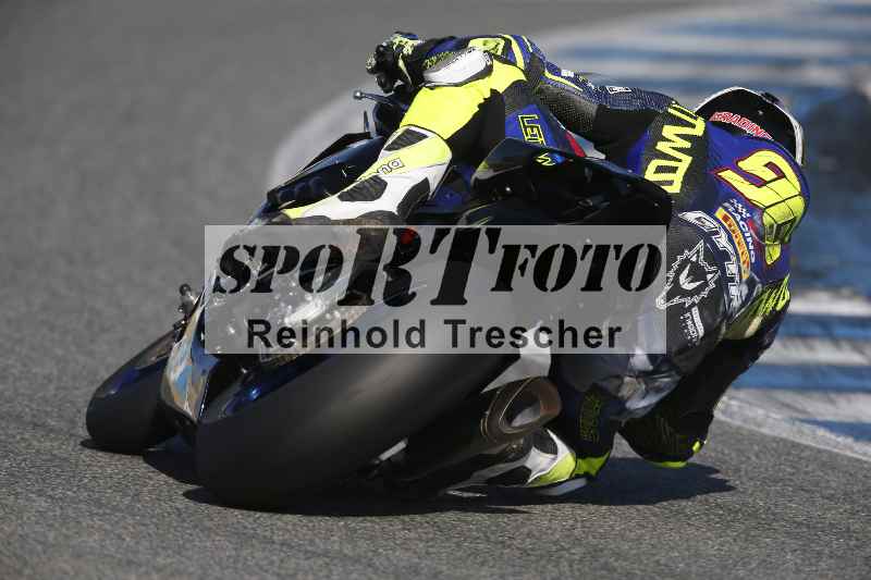 /Archiv-2024/02 29.01.-02.02.2024 Moto Center Thun Jerez/Gruppe gelb-yellow/backside